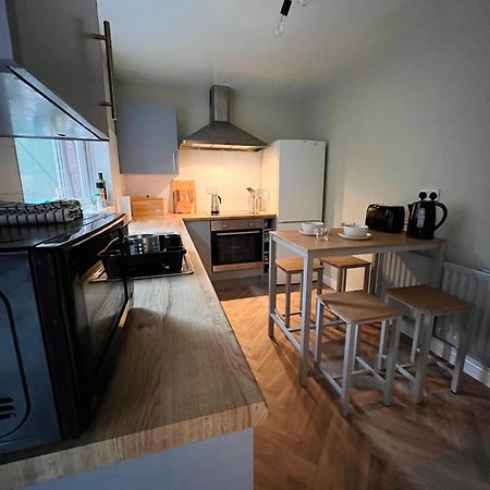 Appartamento Kings Bridge Townhouse Belfast Esterno foto